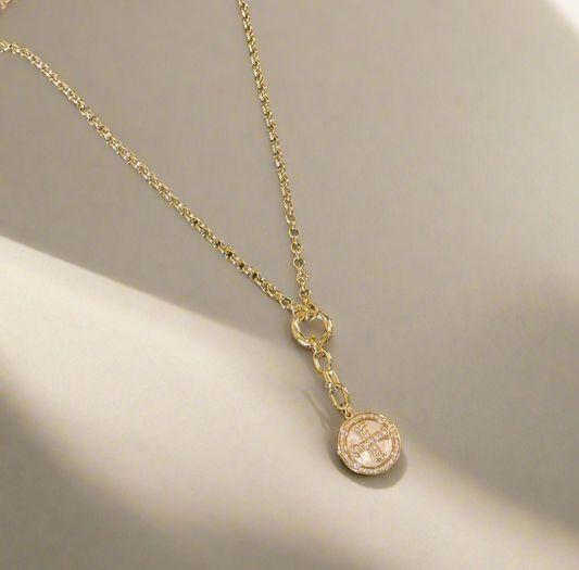 Delphine Neklace