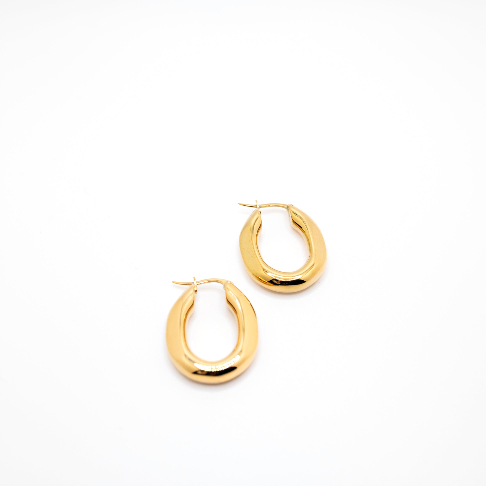 Modern minimalist gold hoop earrings