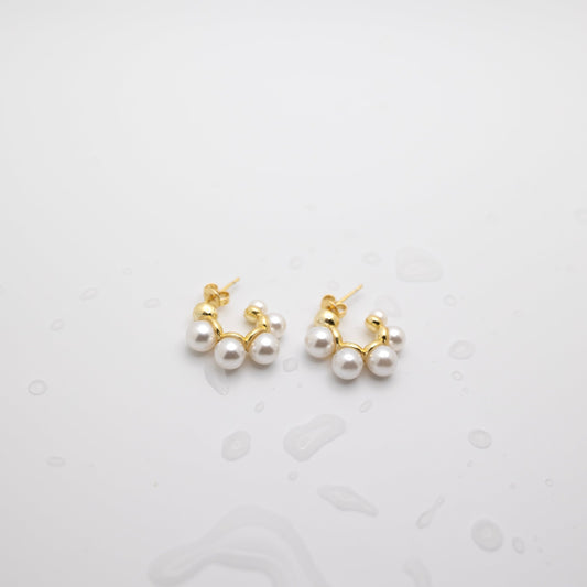 Gold and Pearl waterproof gold earrings