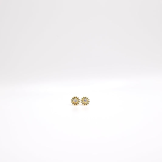 Gold and crystal daisy flower earrings