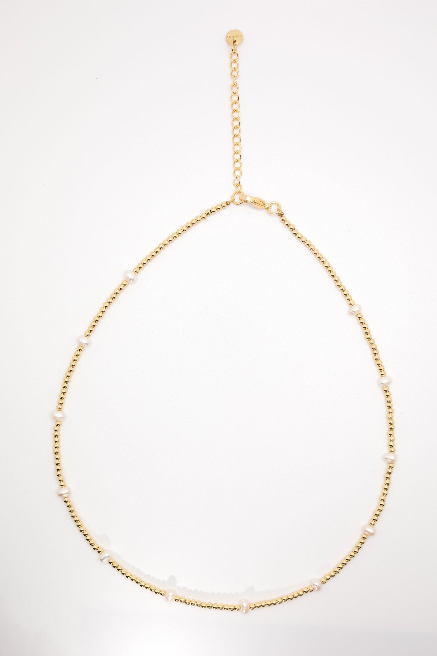 yellow gold and freshwater pearl necklace