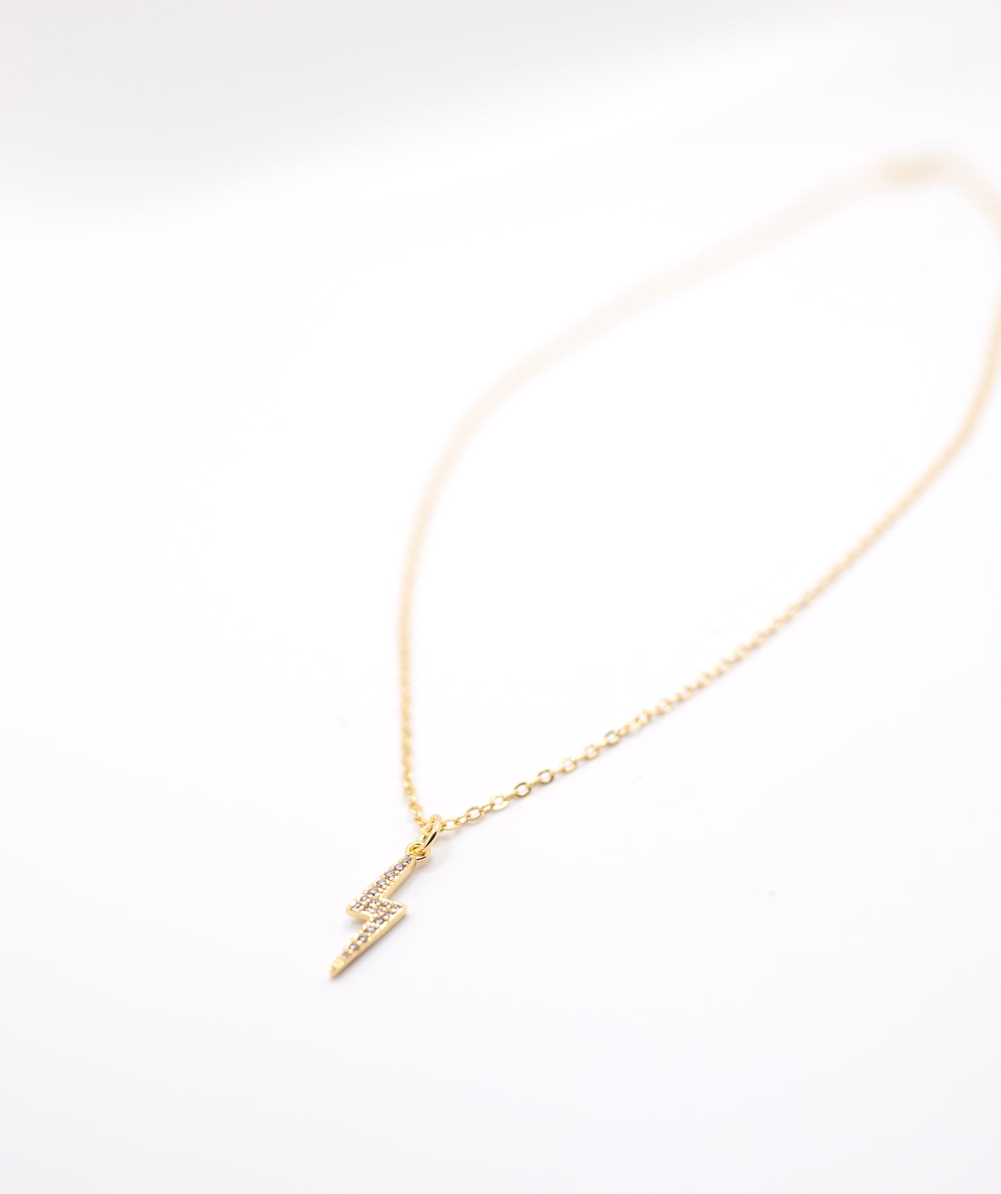 Gold waterproof chain necklace and lighting bold charm